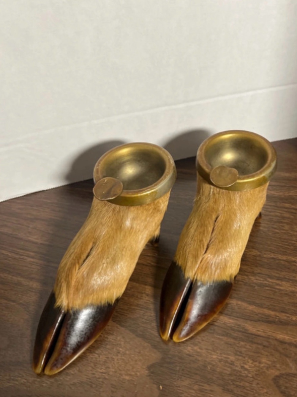 Vintage Taxidermy Deer hooves ashtray /accents